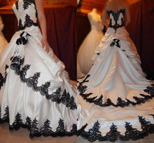 Load image into Gallery viewer, Gothic Bride Stunning  Lace Applique Tiered Bridal Dress Long Train Satin 1920's Inspired