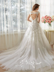 Stunning Beaded Backless Designer Lace Wedding Dress Fall /Winter - A Thrifty Bride Shop