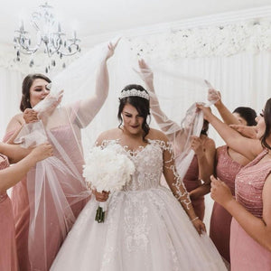 Fabulous Plus Size Bridal Dress Lace Appliqued Tulle Skirt With Court Train - A Thrifty Bride Shop