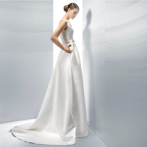 Stunning Wedding Dress With Crystal Belt And Pockets Customized Sizes - A Thrifty Bride Shop