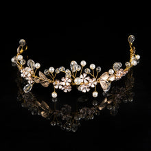 Load image into Gallery viewer, Elegant Bridal Hair Accessory Made With Faux Crystal And Pearls