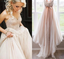Load image into Gallery viewer, The Sales Rack-Vintage Lace Sweetheart Top Chiffon Backless With Bow Bridal Dress