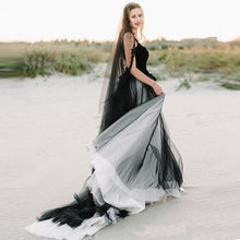 Load image into Gallery viewer, Beautiful Alternative/Gothic Bride Gown/Dress Made With Stunning Tulle Skirt And Lace Top Bodice