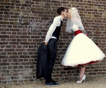 Load image into Gallery viewer, Rock And Roll Gothic Bridal Dress With Red Sash A Line Knee Length Tulle Skirt
