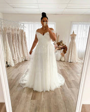 Load image into Gallery viewer, Beautiful Wedding Dress Plus Size A-Line Off The Shoulder With Lace Appliques And Sweep Train