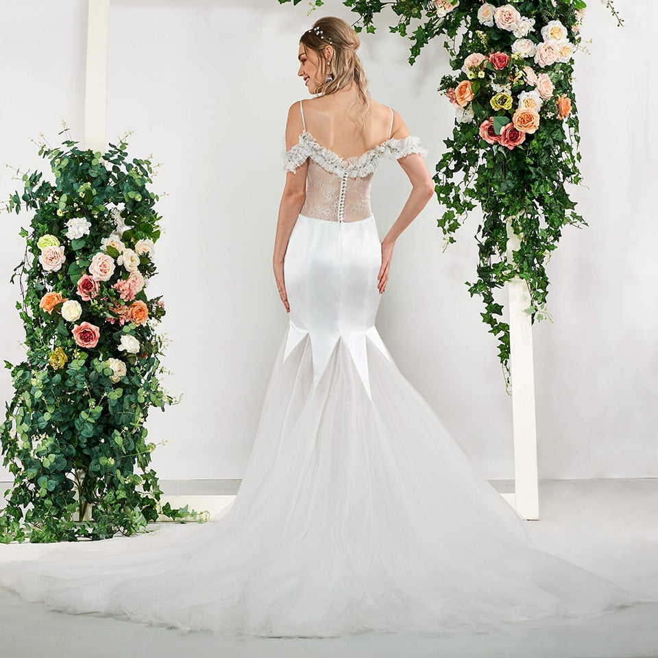 Elegant Spaghetti Straps And Beading Lace Sleeveless Wedding Dress Free Shipping - A Thrifty Bride Shop